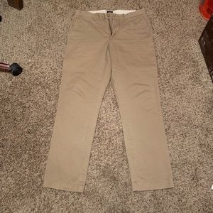 J Crew 770 31x30 desert tan